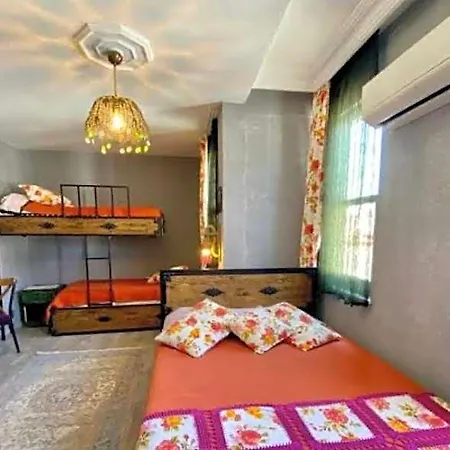 Velespit Hotel