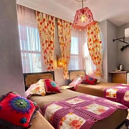 Hotel Velespit 5*